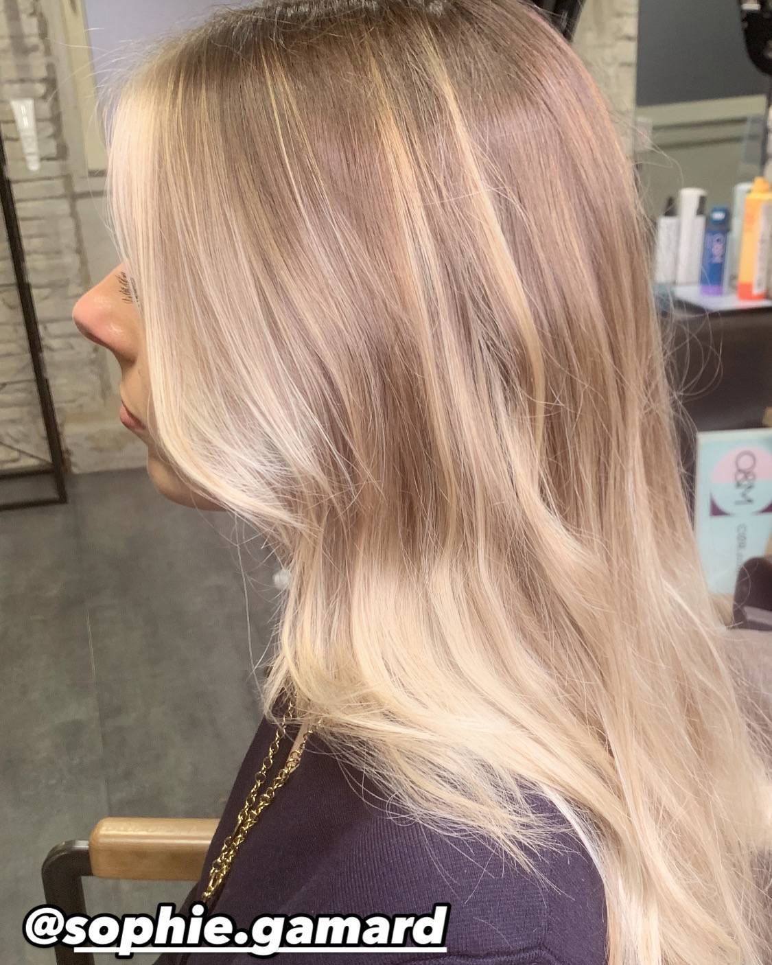 Salon de coiffure, coloriste pour balayage babylight fondu sur cheveux longs avec rendu naturel à Toulouse Saint-Aubin 31