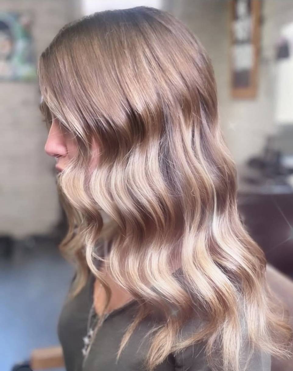 Coiffeur spécialiste du blond pour balayage blond naturel à Toulouse centre