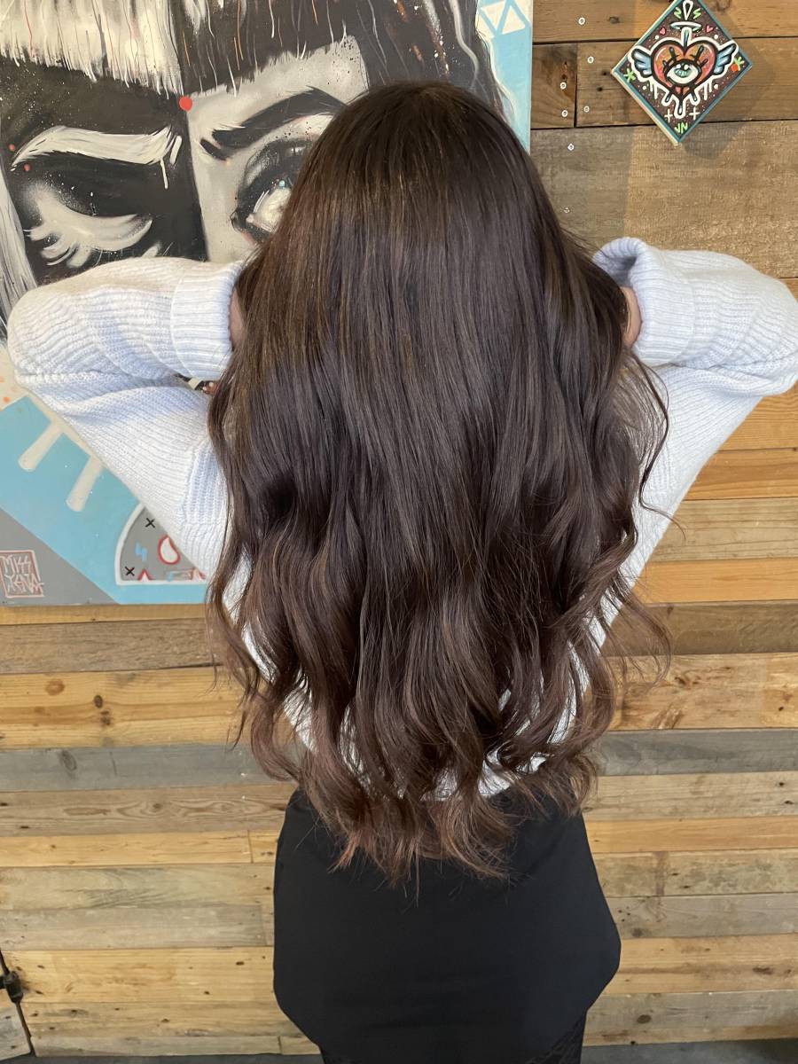 coloration brune avec effet marron chocolat à Toulouse chez Sophie Gamard 