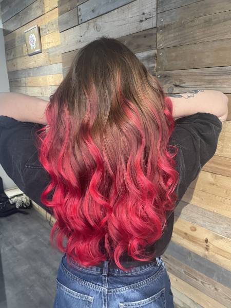 Coiffeur coloriste pour une coloration Painting rouge à Toulouse Saint-Aubin
